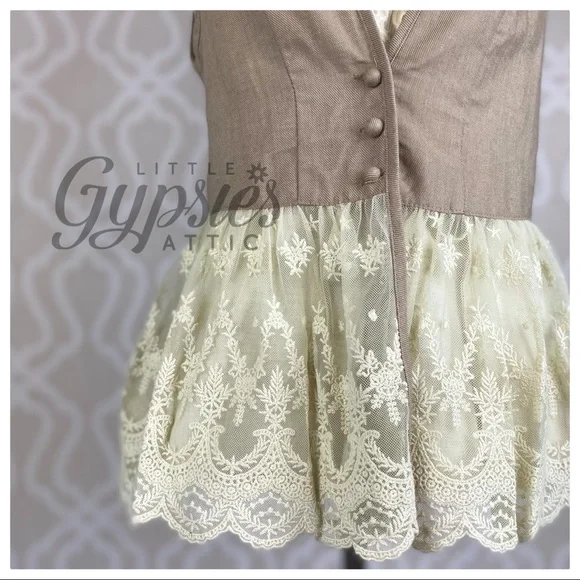 A’reve Peplum Lace Layered Tunic Vest Style Top - Picture 9 of 14